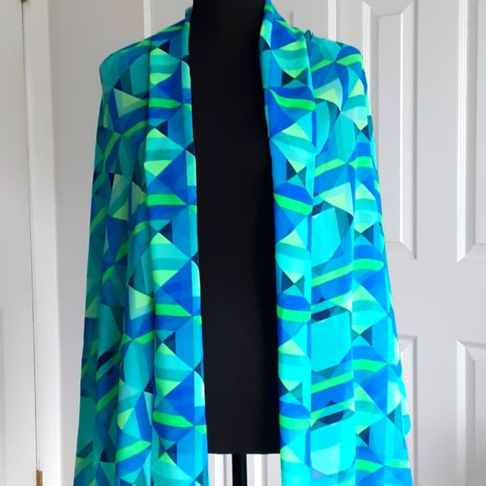 Scarf - Picture 5 of 8